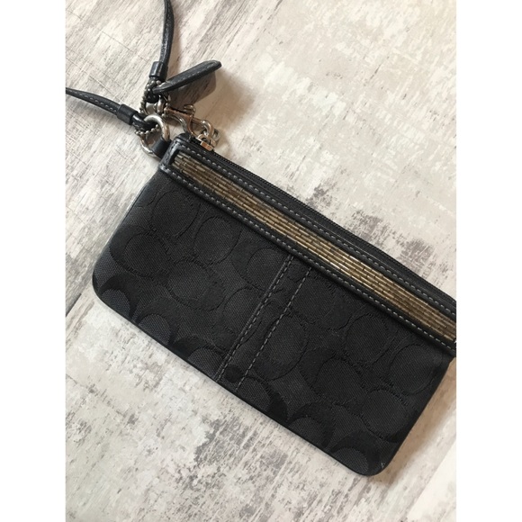 2 Coach Wristlets - Picture 2 of 8